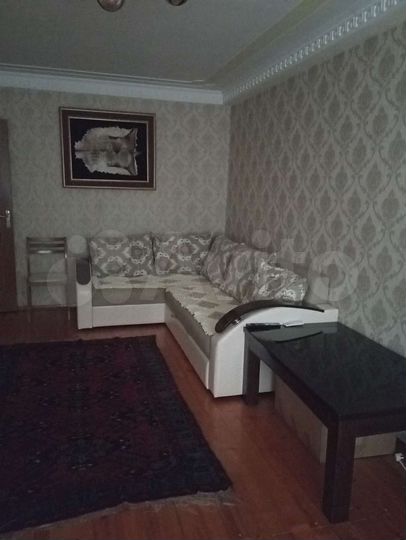 2-к. квартира, 60 м², 2/5 эт.