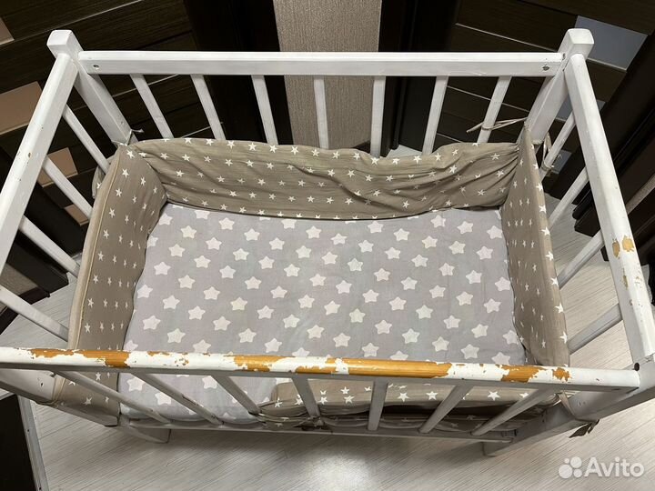 Детская кроватка