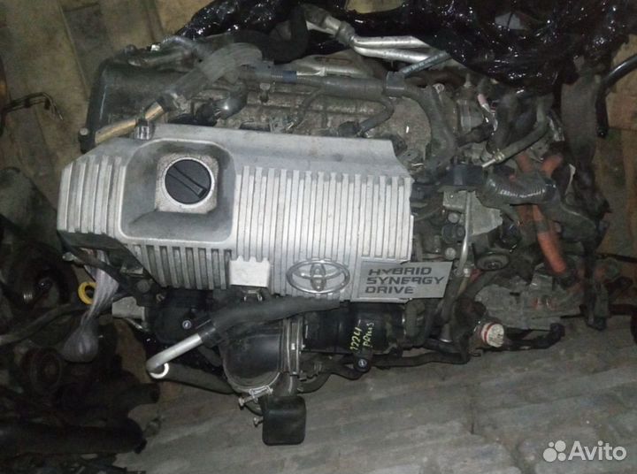 2zrfxe Двигатель Toyota Prius 2011 1.8 бензин