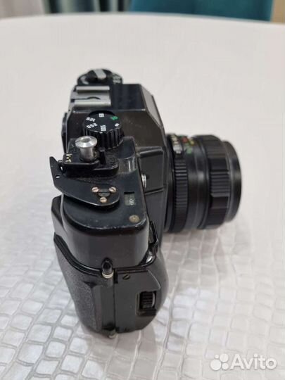 Фотоаппарат зенит 122