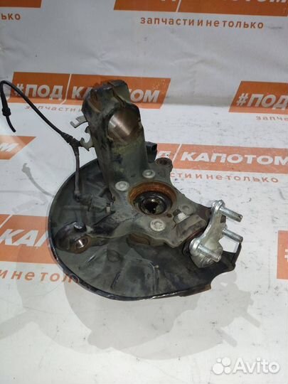 Кулак передний левый Volkswagen Golf 6 2010