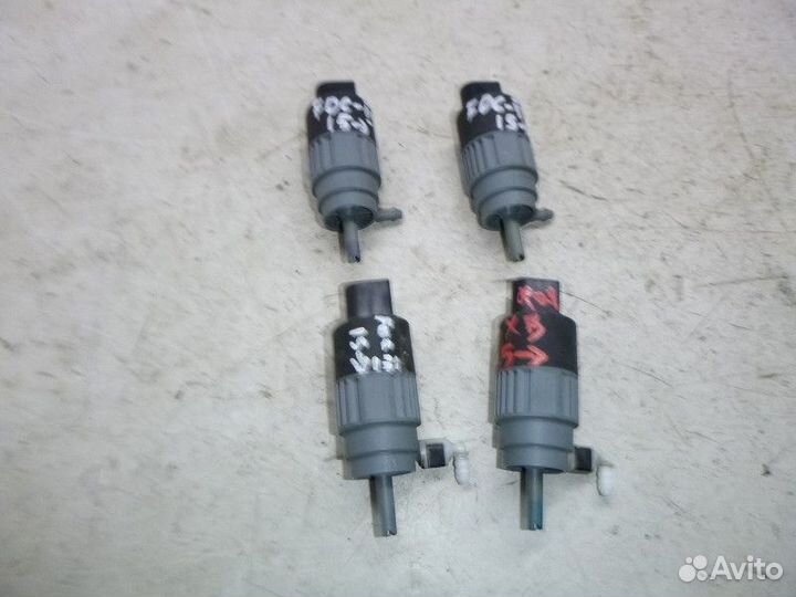 Насос омывателя фар ford focus III 2011