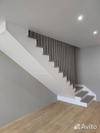 Изготовление лестниц на металлокаркасе