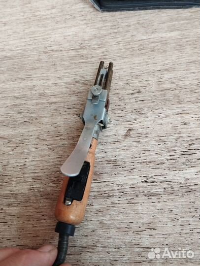 Паяльник вязальный для ковров