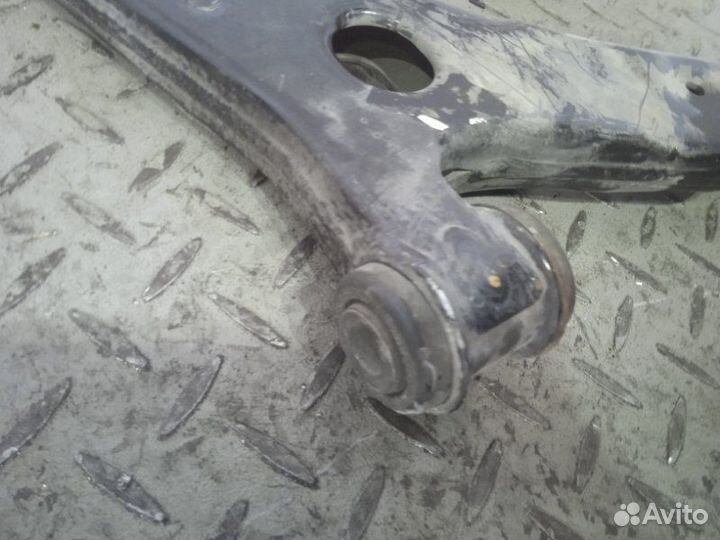 Рычаг передний правый Ford Focus 3