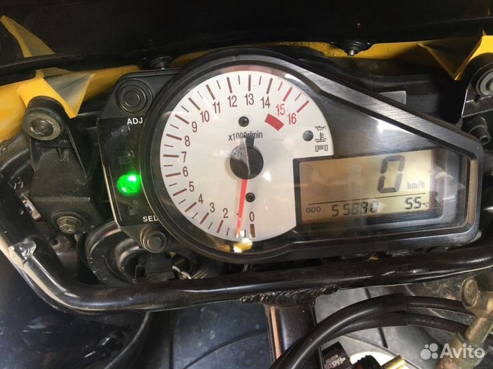 Мотоцикл Suzuki GSX-R600 K2 2002г