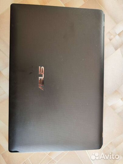 Ноутбук asus