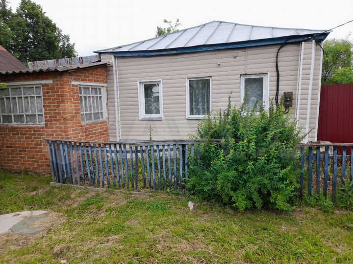 Дом 50 м² на участке 6 сот.