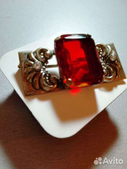 Винтажные украшения, броши, кулоны