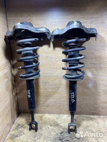 Комплект передних стоек Audi A4 B7 ST222