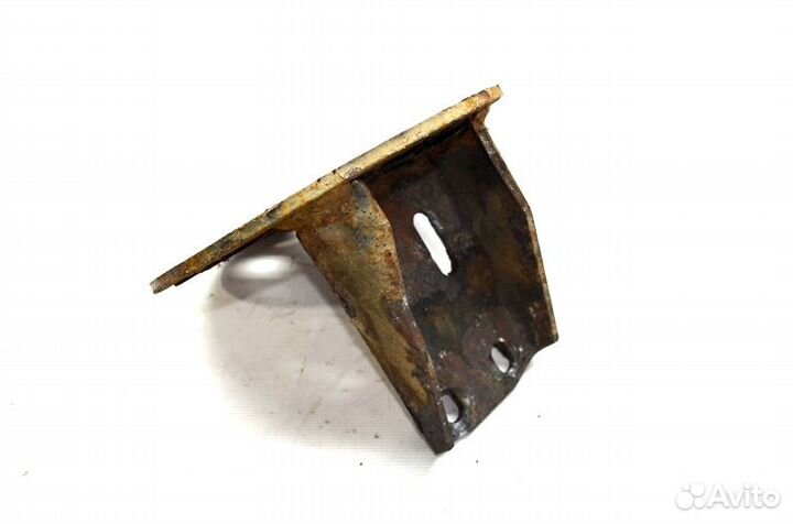 Крышка пневмобаллона ведущего моста, левая renault