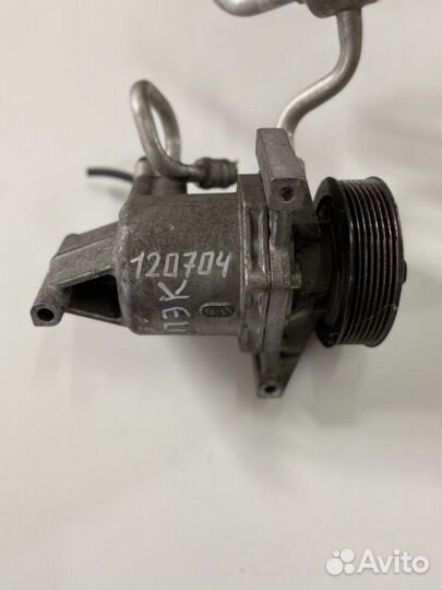 Компрессор кондиционер Nissan Juke YF15 HR15