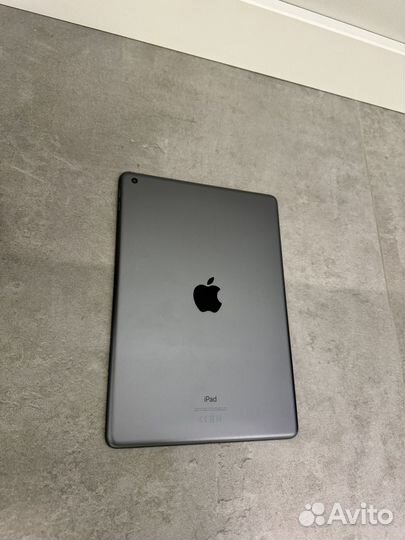 Apple iPad 8 32GB