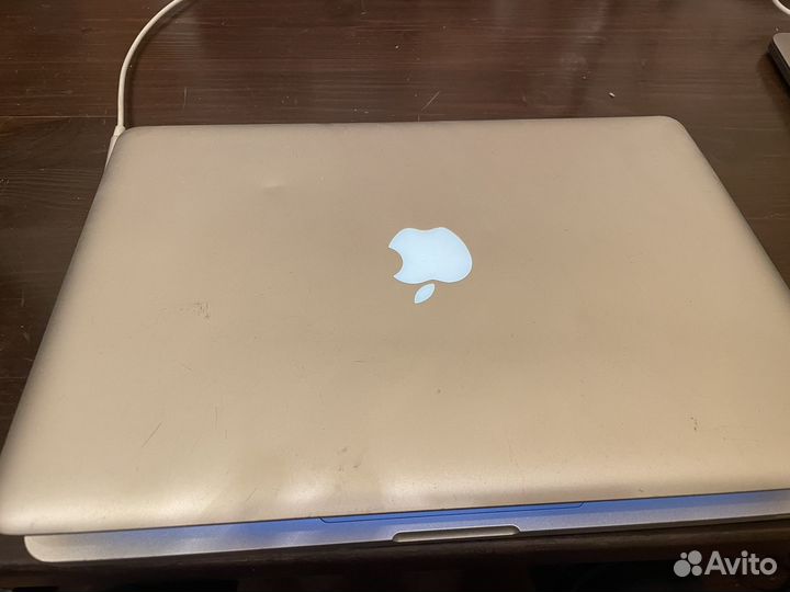 Apple macbook pro 13 mid 2010