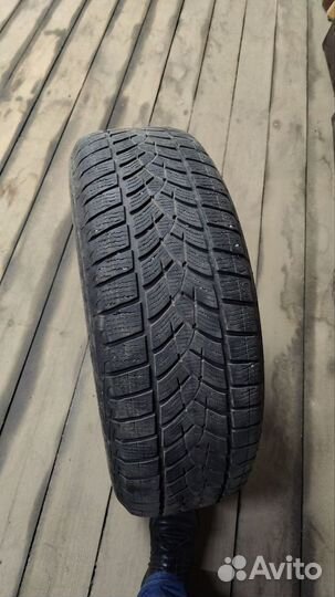 Goodyear UltraGrip Ice 225/65 R17 102