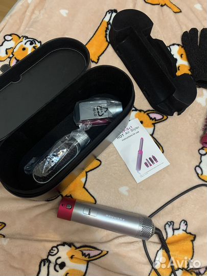 Стайлер для волос в чехле