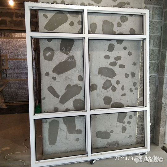 Рама оконная