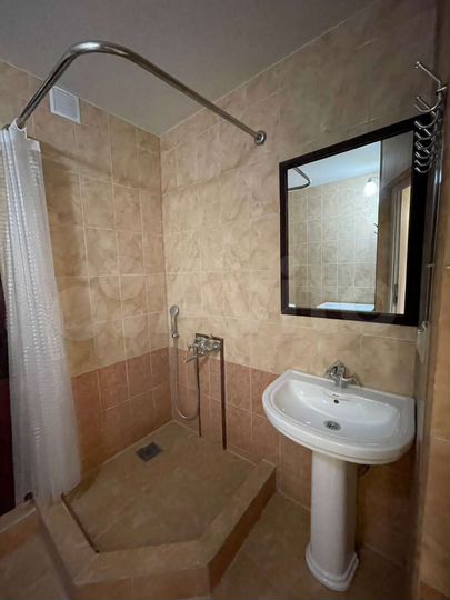 2-к. квартира, 48 м², 4/9 эт.