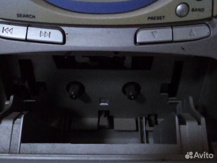 Магнитофон Philips az 1020