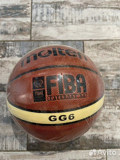 Баскетбольный мяч размер 6. Molten GG6