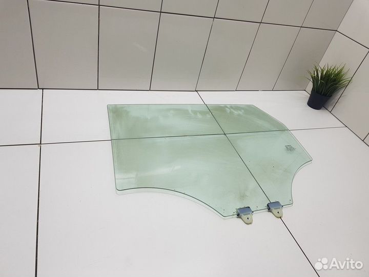 Стекло двери заднее левое (Changan CS35plus)