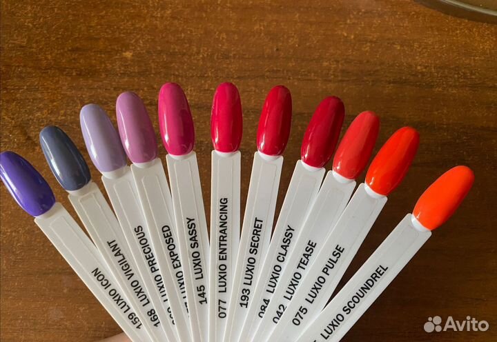 Гель лак luxio