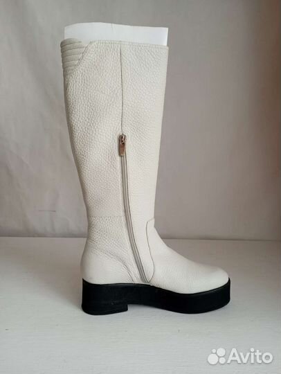 Сапоги женские белые Pollini