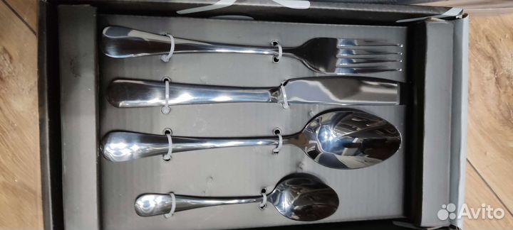 Набор столовых приборов