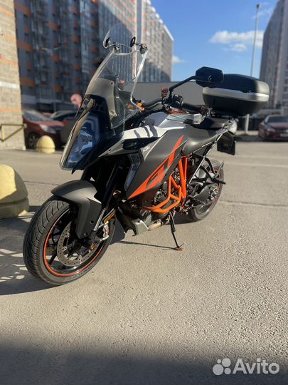 KTM 1290 Super Duke Gt