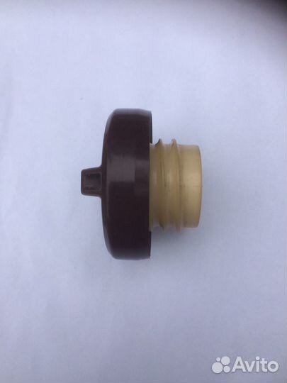 Крышка бензобака Мицубиси Шериот,Спейс Вагон 91-98