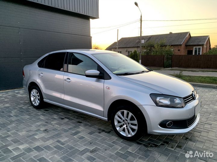 Volkswagen Polo 1.6 AT, 2014, 122 000 км