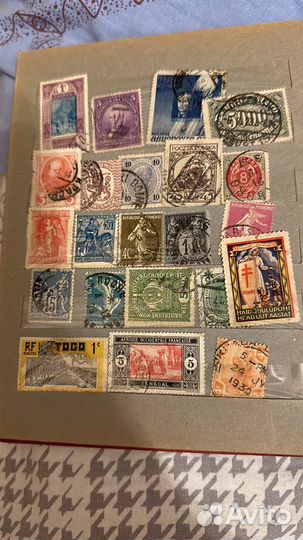 Старинный альбом с марками