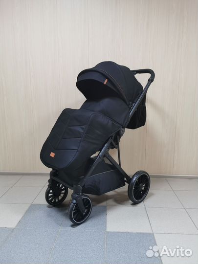 Коляска с перекидной ручкой Luxmom H2 новая