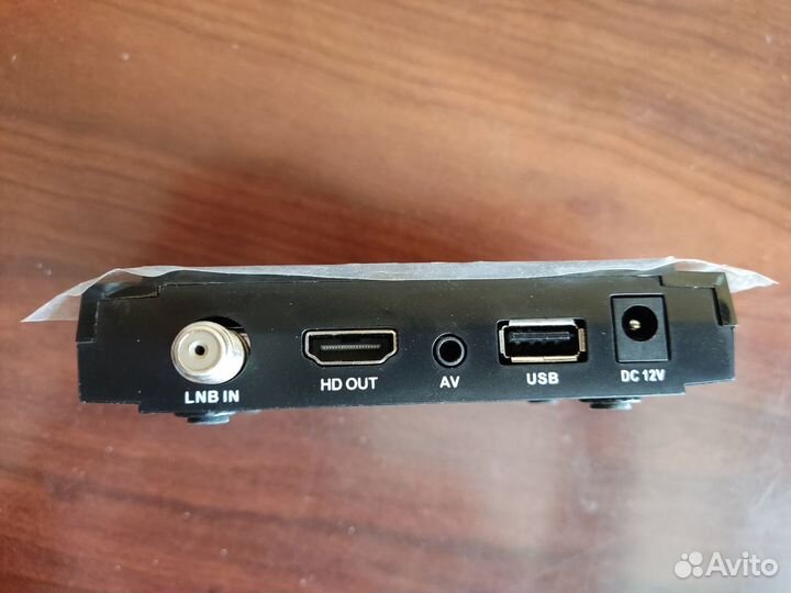 Спутниковый ресивер Freesat