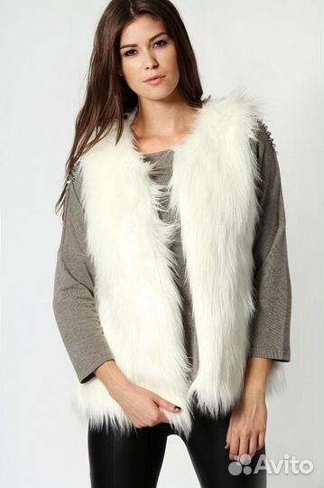 Жилетка новая белая