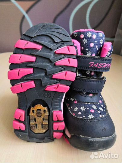 Ботинки зимние, размер 23