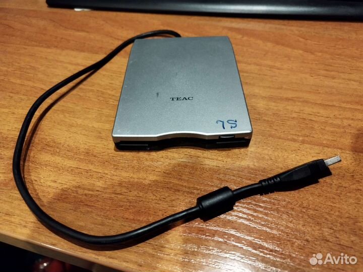 Переносной диск для чтения флоппи дисков