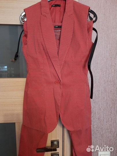 Вещи женские комплектом, р.46 48