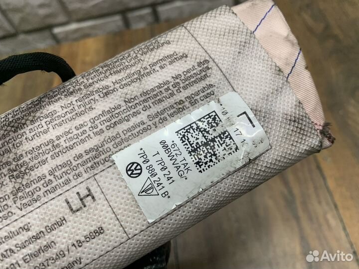 VW Touareg NF Подушка безопасности боковая LH RH