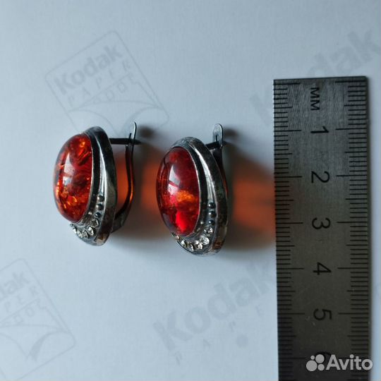 Серьги с янтарем мельхиор