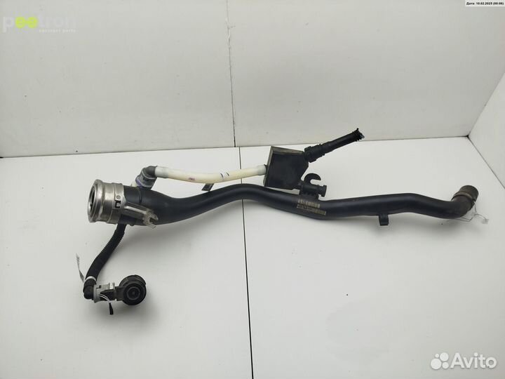 Б/У Б/У Горловина топливного бака Труба наливной