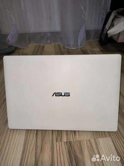Ноутбук asus X553S