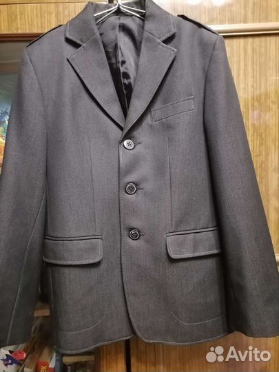 Пиджак школьный