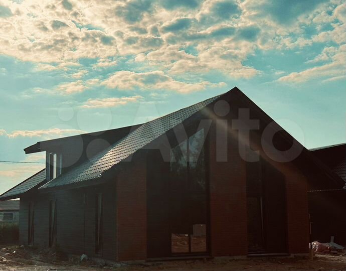 Дом 111 м² на участке 5 сот.