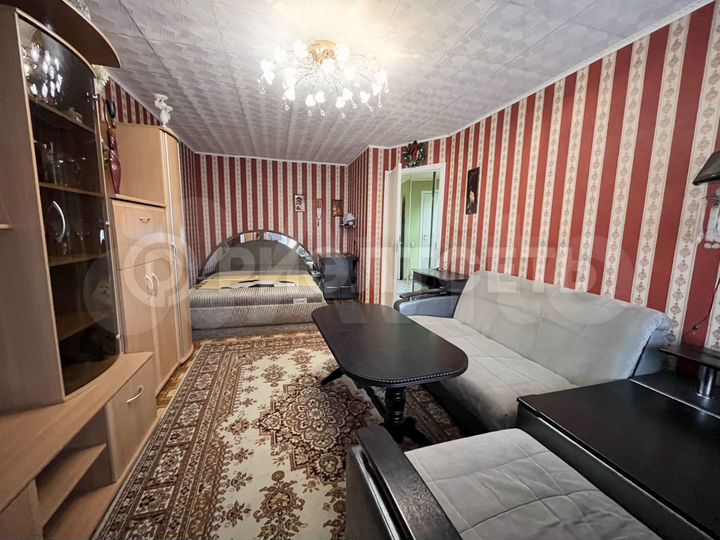 1-к. квартира, 37 м², 8/9 эт.