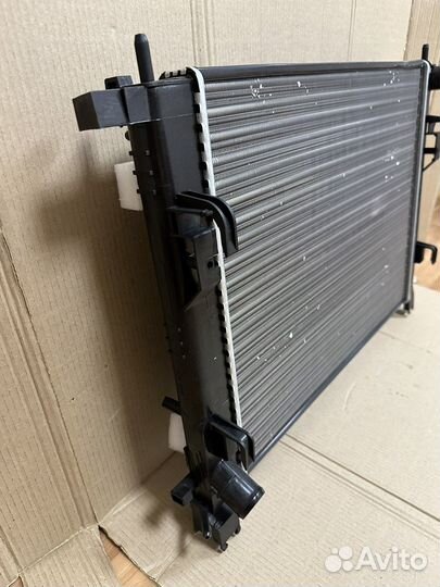 Радиатор охлаждения Веста