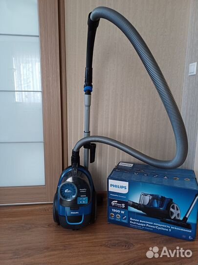 Пылесос Philips powerpro compact