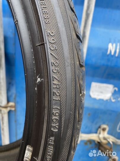 Yokohama Advan Sport V103 295/25 R21 96Y