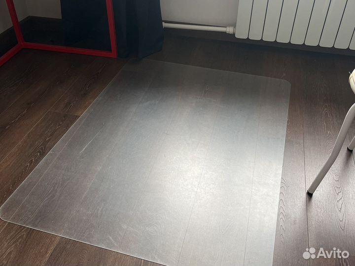 Защитный коврик на пол под кресло