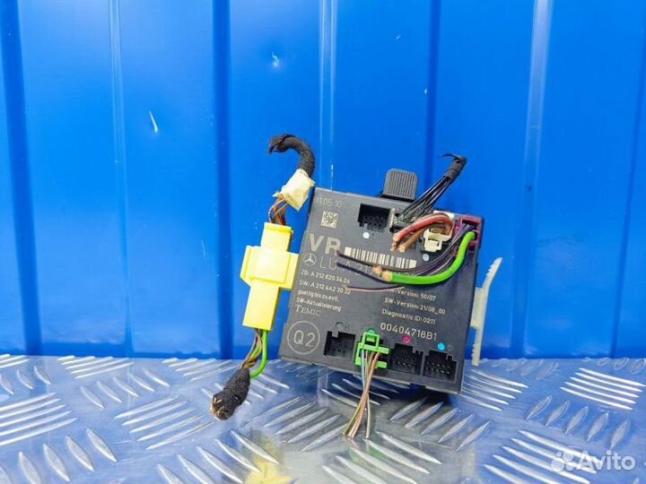 Блок управления дверью передний правый